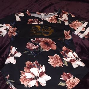 Floral tee shirt